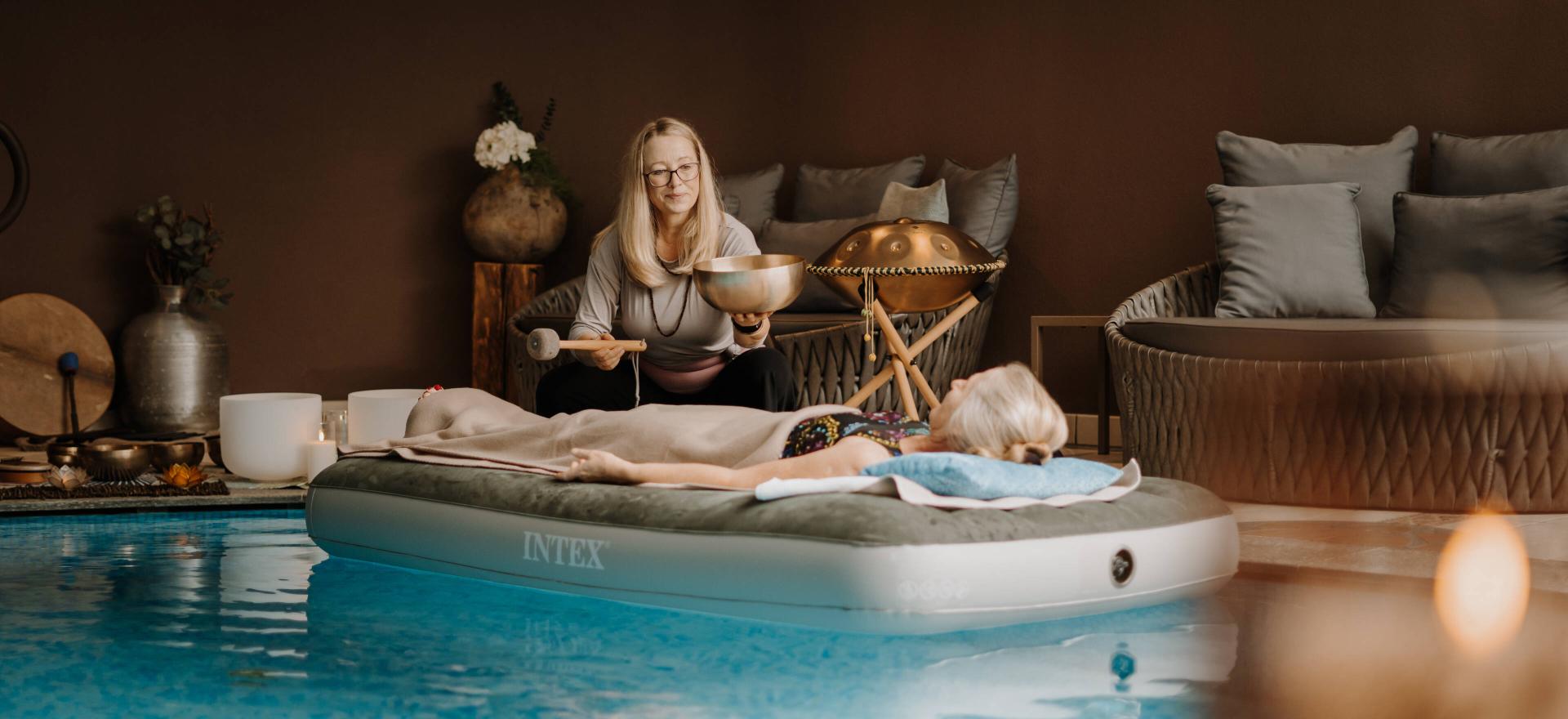 Welcome in probably the coolest adventure hotel in the Alps! Welcome in probably the coolest adventure hotel in the Alps!