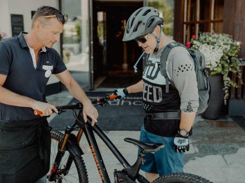 Denn wir lassen Biker-Herzen höher schlagen!