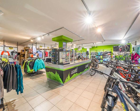 Alles, was Du brauchst – unser Bike Shop & Verleih Alles, was Du brauchst – unser Bike Shop & Verleih